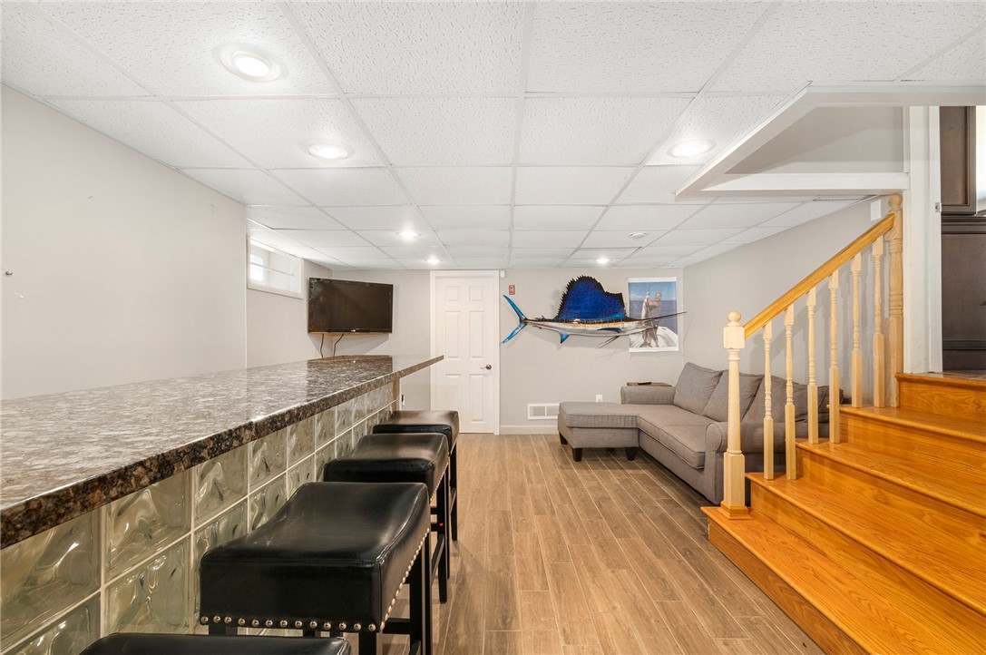 101 Glen Ridge Road Cranston, RI 02920 - Photo 30 of 40