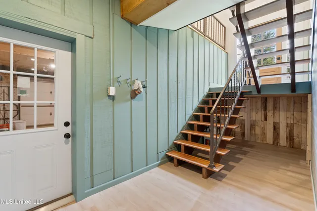 $374,900 | 8701 Bobwhite Drive, Hernando, MS 38632