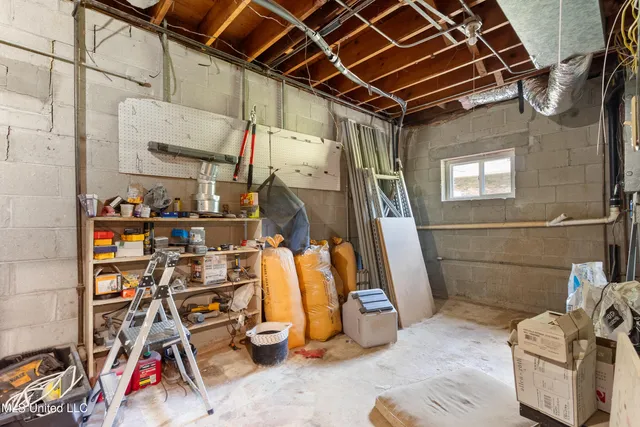 $374,900 | 8701 Bobwhite Drive, Hernando, MS 38632