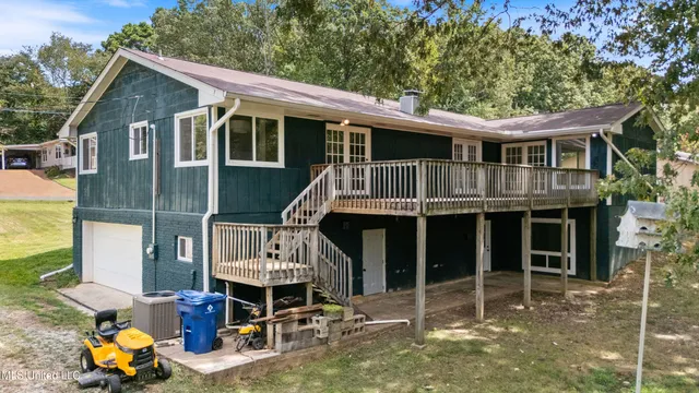 $374,900 | 8701 Bobwhite Drive, Hernando, MS 38632