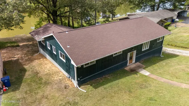 $374,900 | 8701 Bobwhite Drive, Hernando, MS 38632