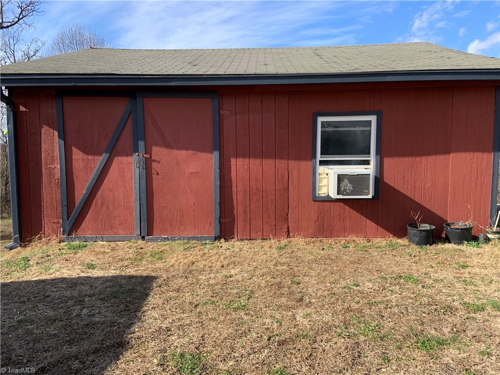 165 Old Ridge Road Mount Airy, NC 27030 - Photo 19 of 32 Gallery Image 19