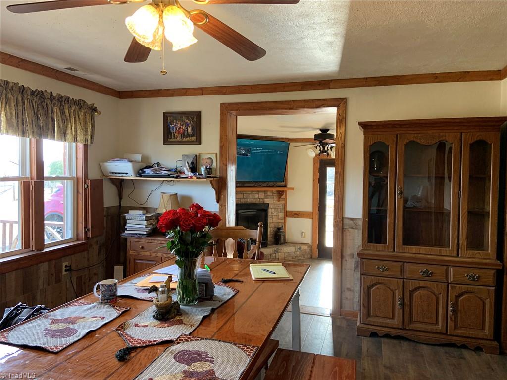 165 Old Ridge Road Mount Airy, NC 27030 - Photo 4 of 32 Gallery Image 4