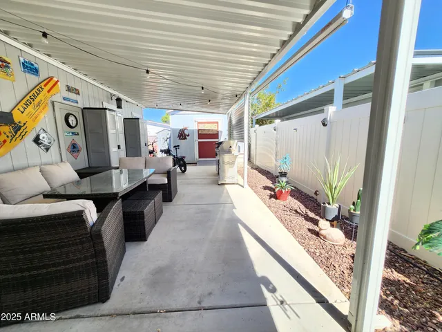 a view of a storage & utility room