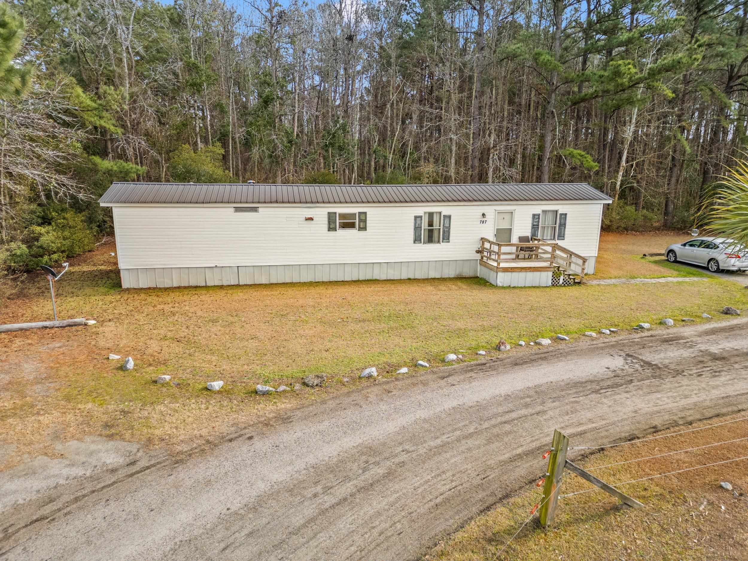 795 Dog Bluff Road Galivants Ferry, SC 29544 - Photo 12 of 26