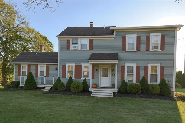 $849,995 | 481 Oliphant Lane, Middletown, RI 02842