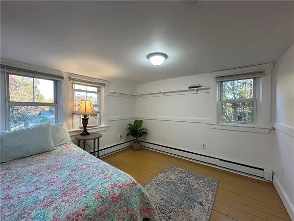 $775,000 | 481 Oliphant Lane, Middletown, RI 02842