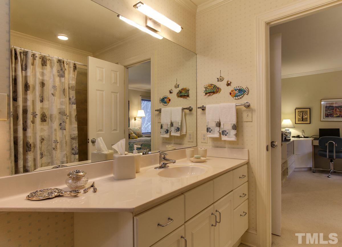 7313 Spyglass Way Raleigh, NC 27615 - Photo 22 of 25