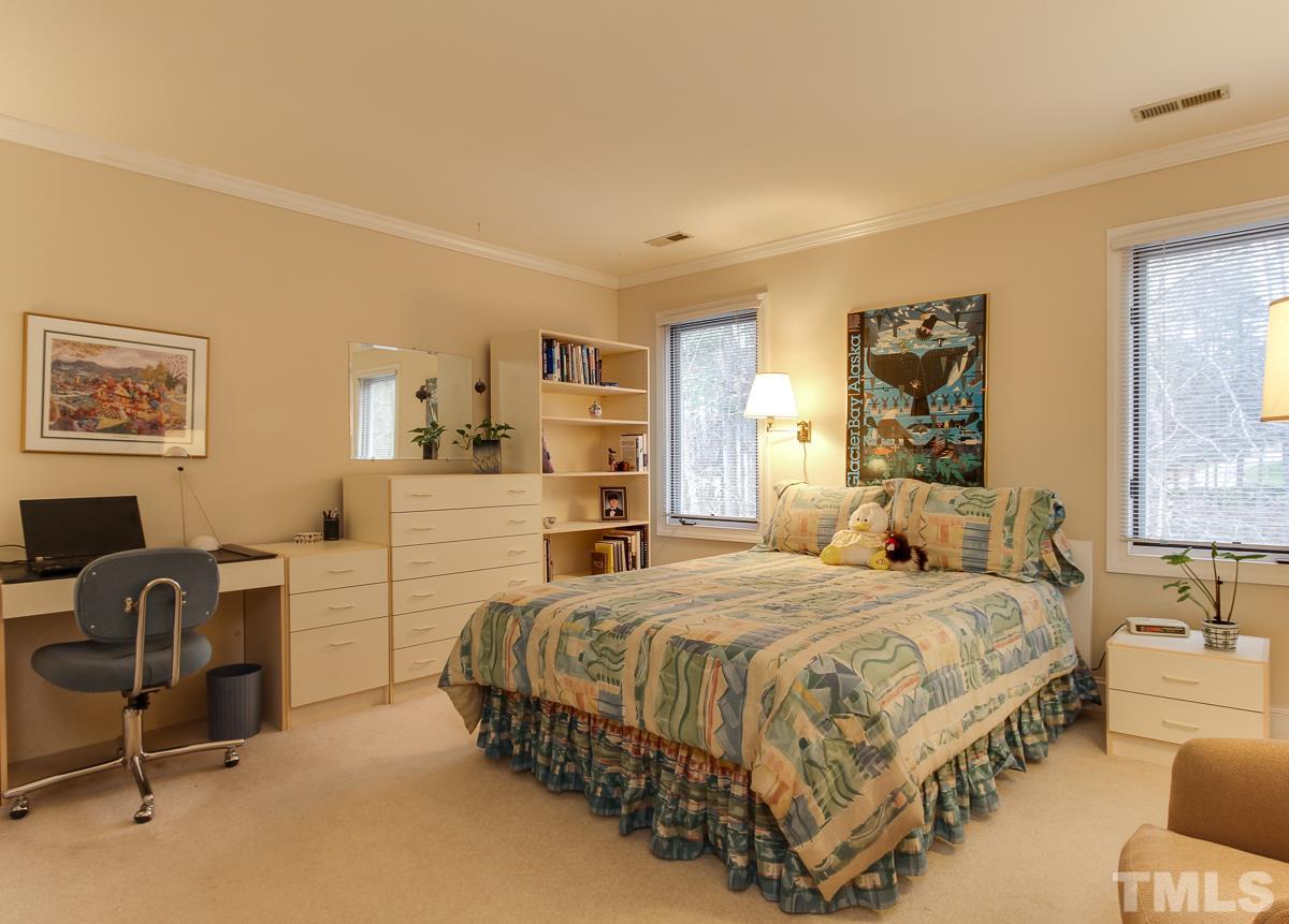 7313 Spyglass Way Raleigh, NC 27615 - Photo 23 of 25