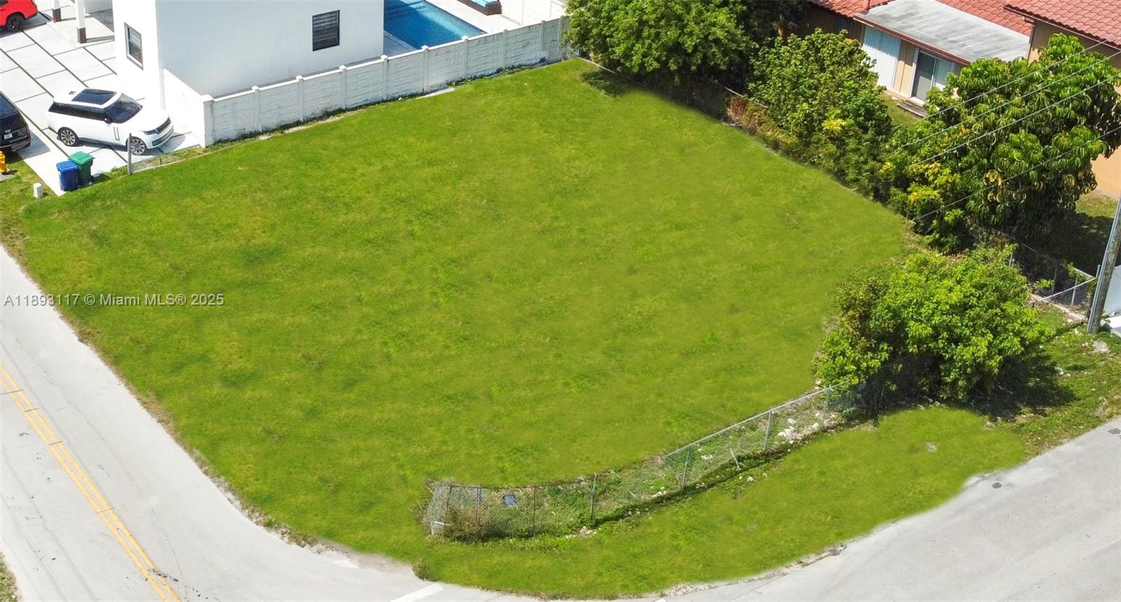 13301 Southwest 41st Street Miami, FL 33175 - Photo 1 of 1 a view of a yard with a fountain