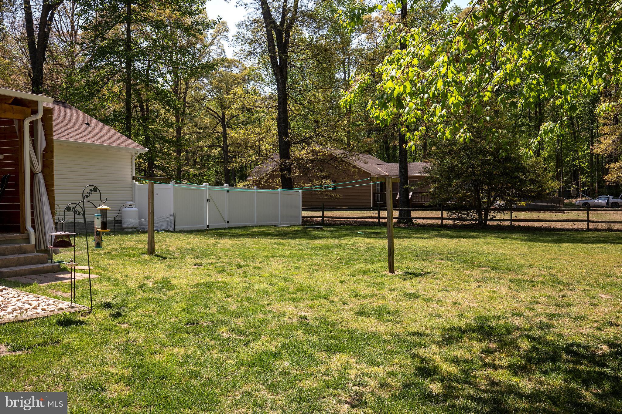9308 Benson Road Lincoln, DE 19960 - Photo 17 of 59 Fenced Yard