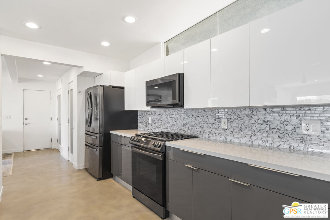 71366 Biskra Road Rancho Mirage, CA 92270 - Photo 12 of 62