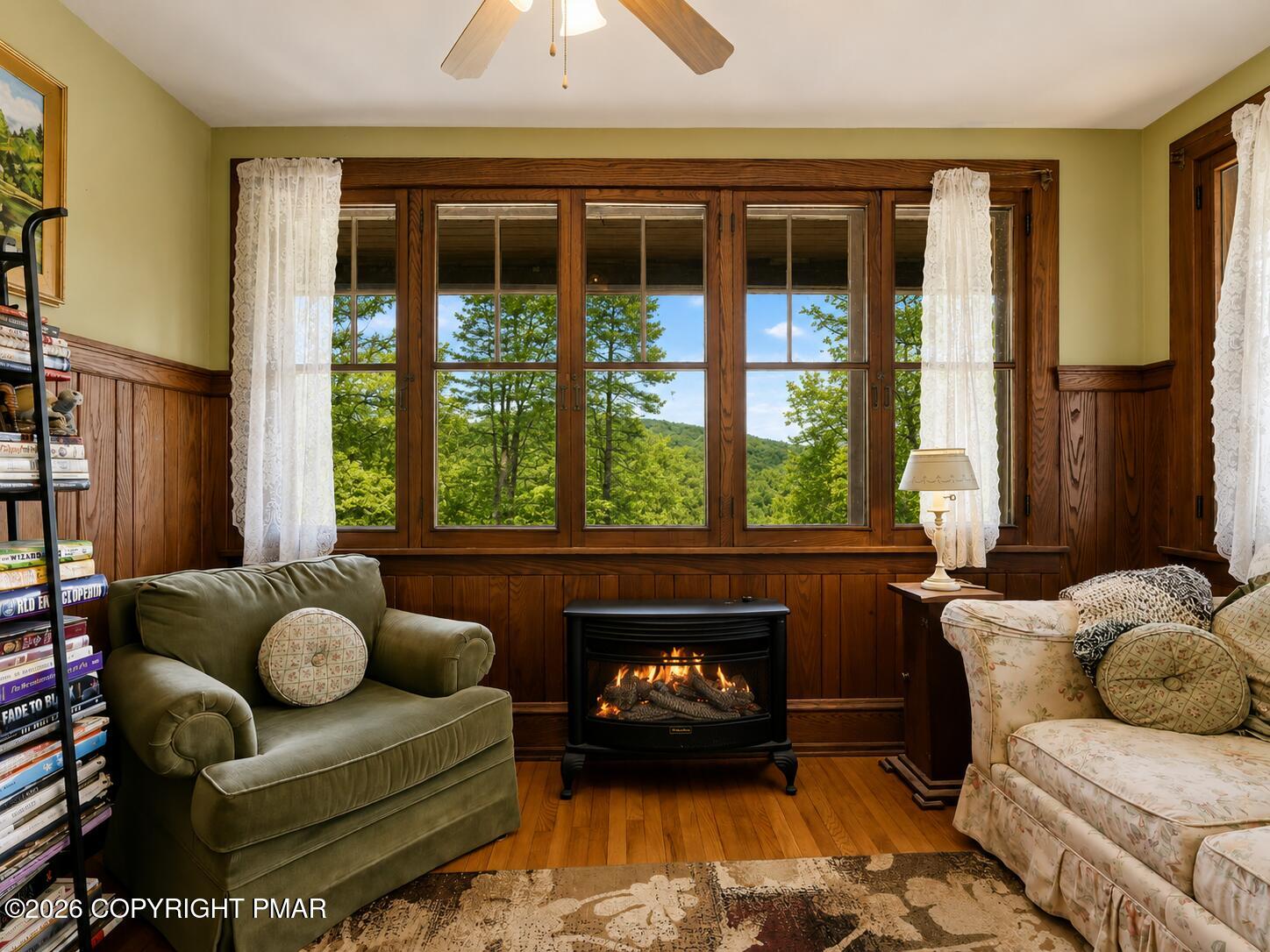 204 Lake Road Swiftwater, PA 18370 - Photo 13 of 56 Reading Room