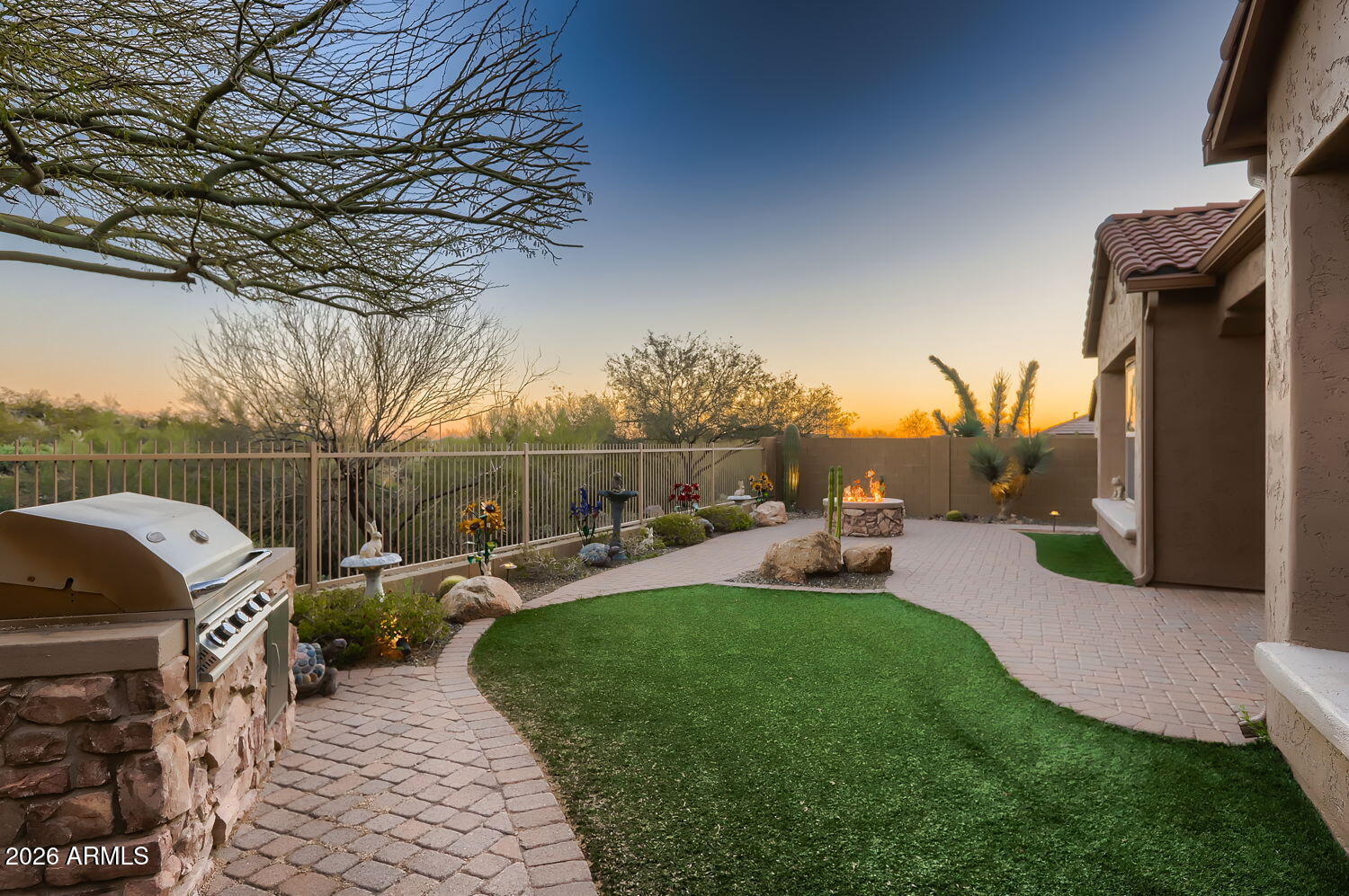 2025 West Steed Ridge Phoenix, AZ 85085 - Photo 30 of 53 2025 W Steed Ridge - Web Quality - 031 -