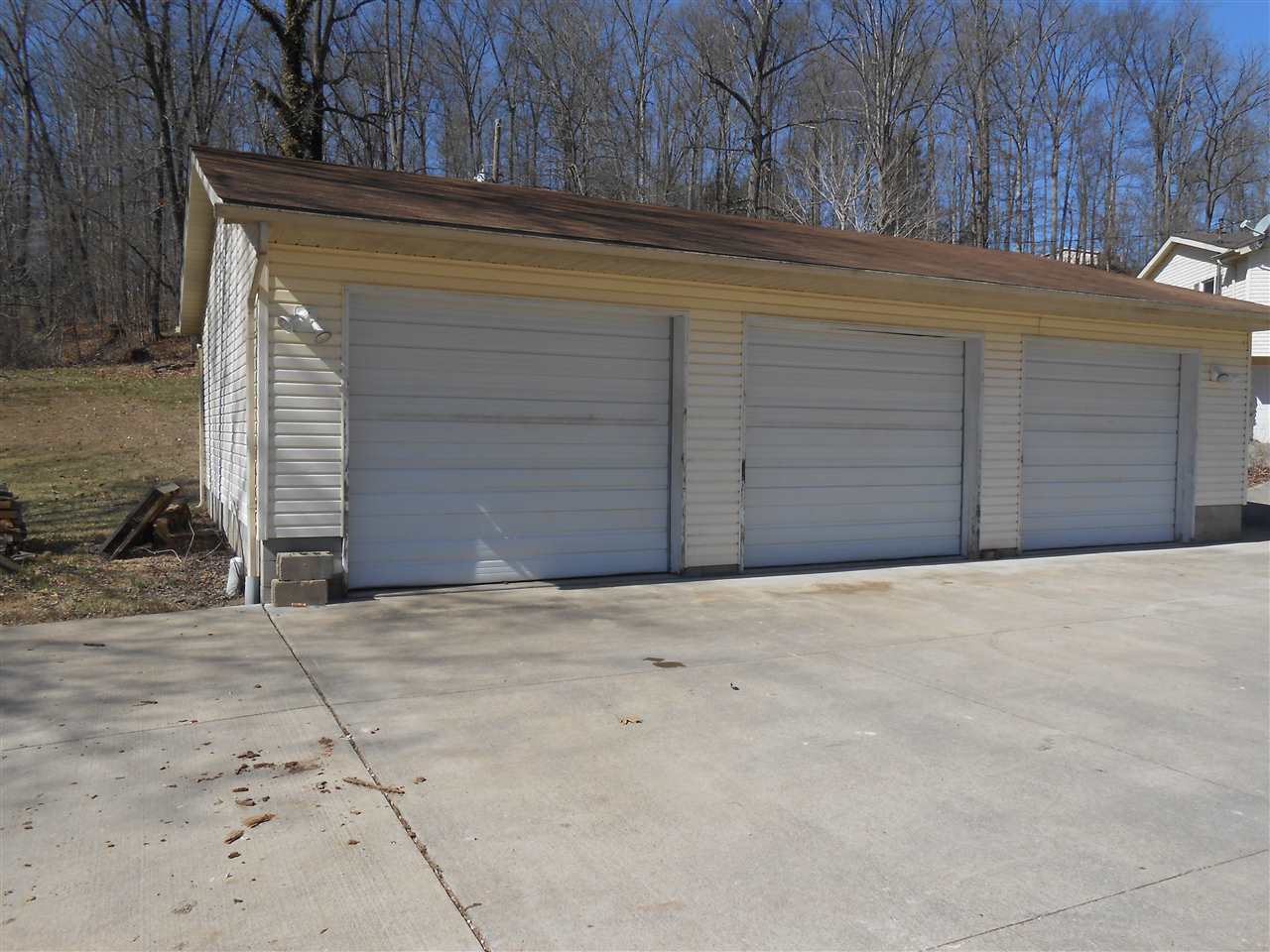 13437 East Chapel Road Solsberry, IN 47459 - Photo 3 of 20 Gallery Image 3