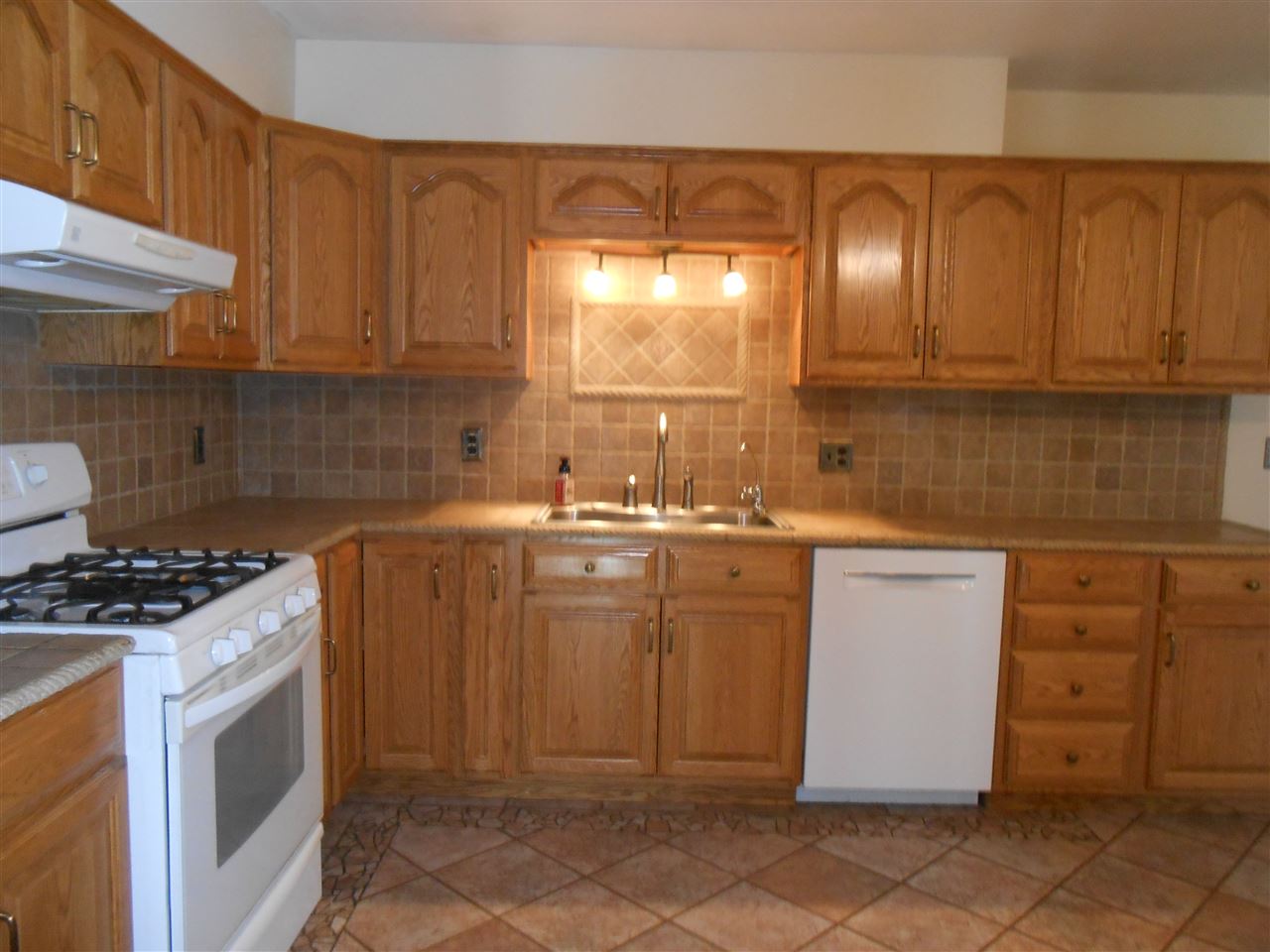 13437 East Chapel Road Solsberry, IN 47459 - Photo 9 of 20 Gallery Image 9