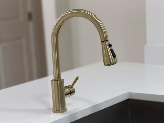 a close view of sink
