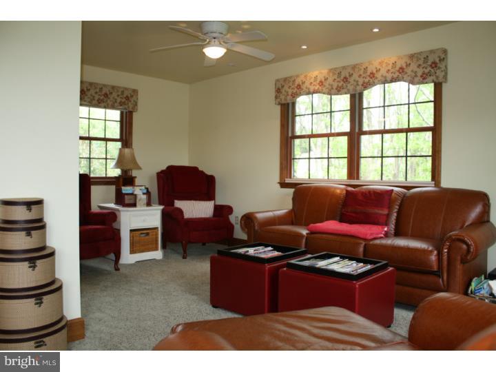 300 Estate Road Boyertown, PA 19512 - Photo 7 of 25 Gallery Image 7