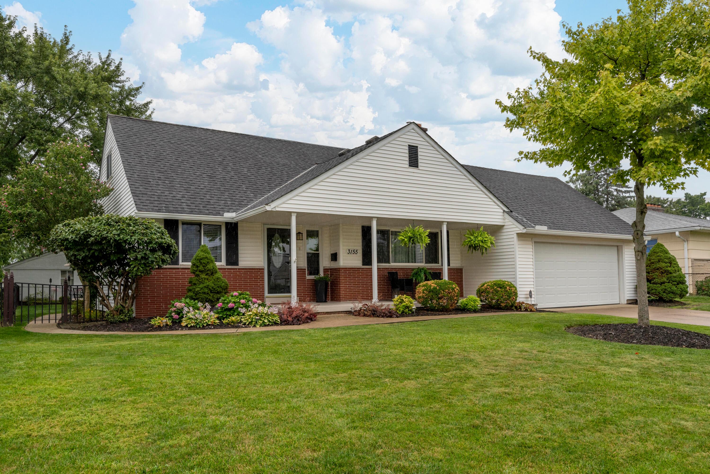 3155 Whitehead Road Columbus, OH 43204 - Photo 2 of 49 MAR_5771