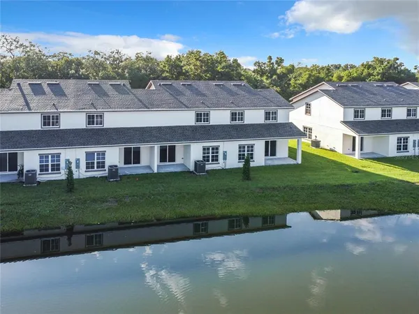 $2,100 | 1738 Barton Towne Circle, St. Cloud, FL 34769