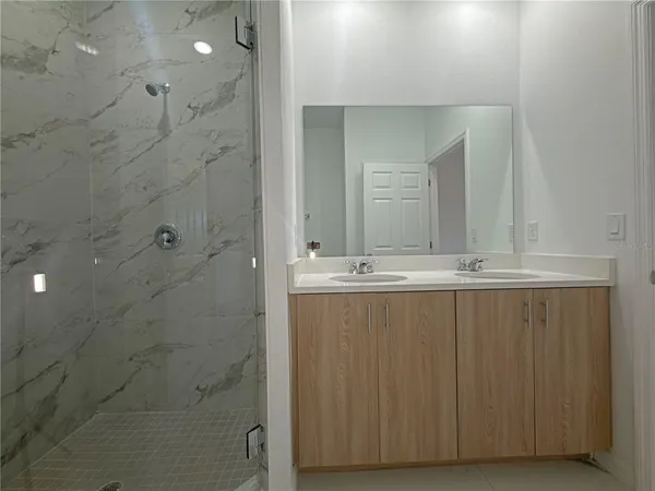 $2,100 | 1738 Barton Towne Circle, St. Cloud, FL 34769