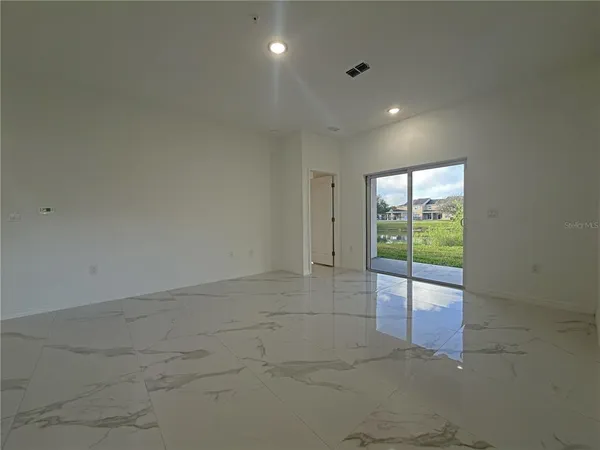 $2,100 | 1738 Barton Towne Circle, St. Cloud, FL 34769