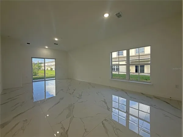 $2,100 | 1738 Barton Towne Circle, St. Cloud, FL 34769