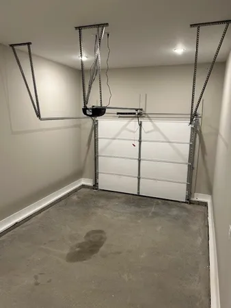 $1,895 | 2704 East Copeland Court, Unit B, Clarksville, TN 37042