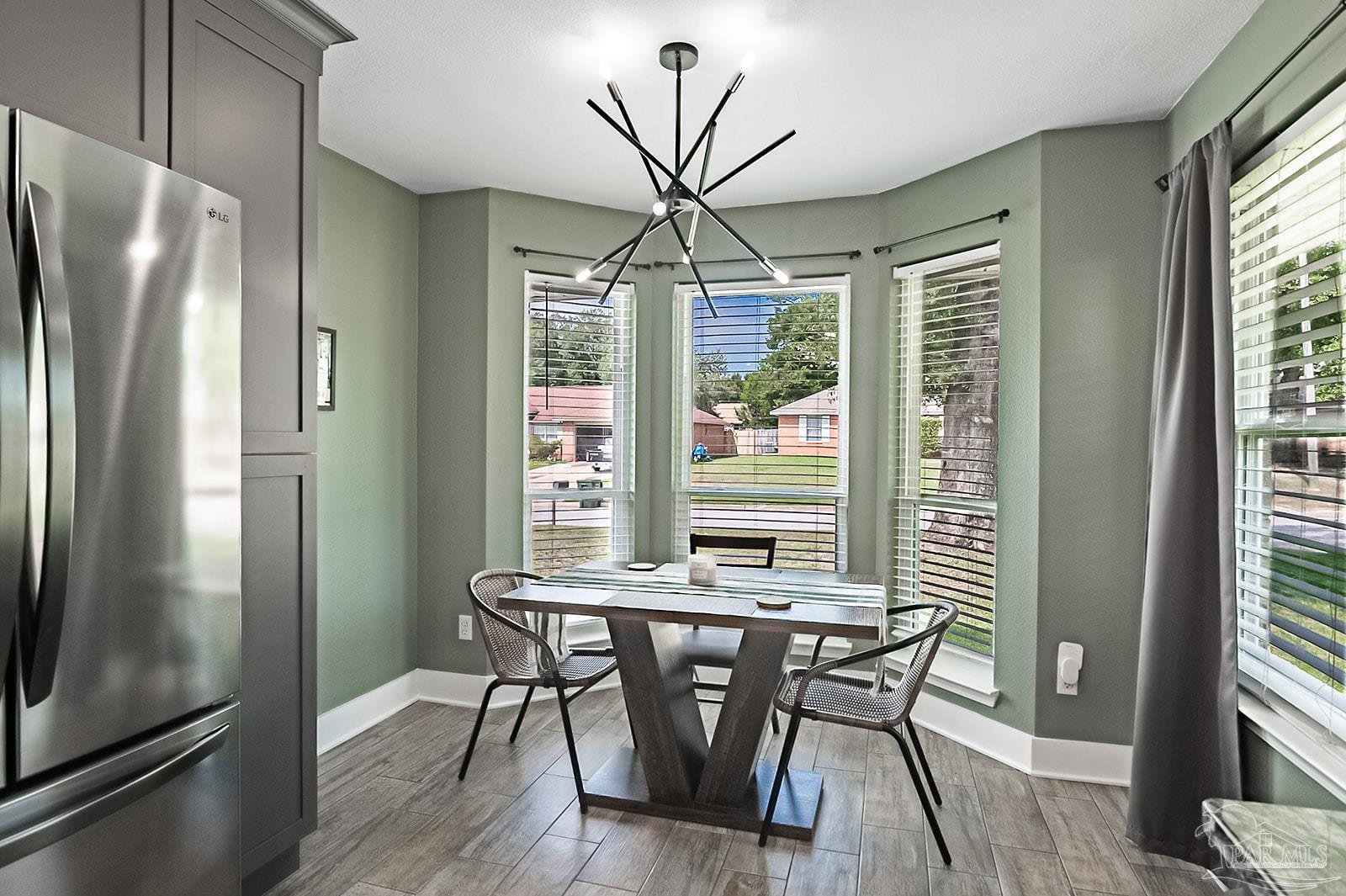 6819 Cedar Ridge Circle Milton, FL 32570 - Photo 9 of 34 Gallery Image 9