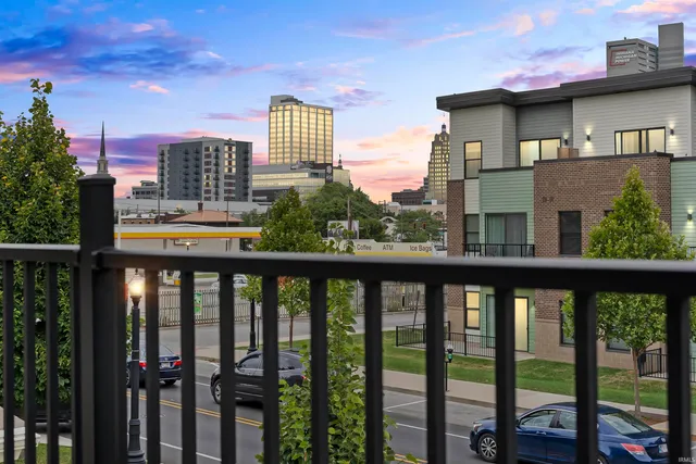 $469,000 | 1206 Fairfield Avenue, Fort Wayne, IN 46802