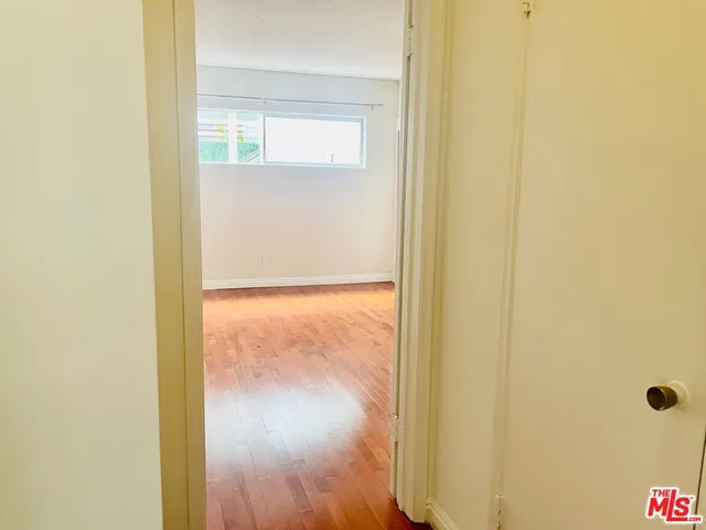 $2,395 | 941 North San Vicente Boulevard, Unit 2, West Hollywood, CA 90069