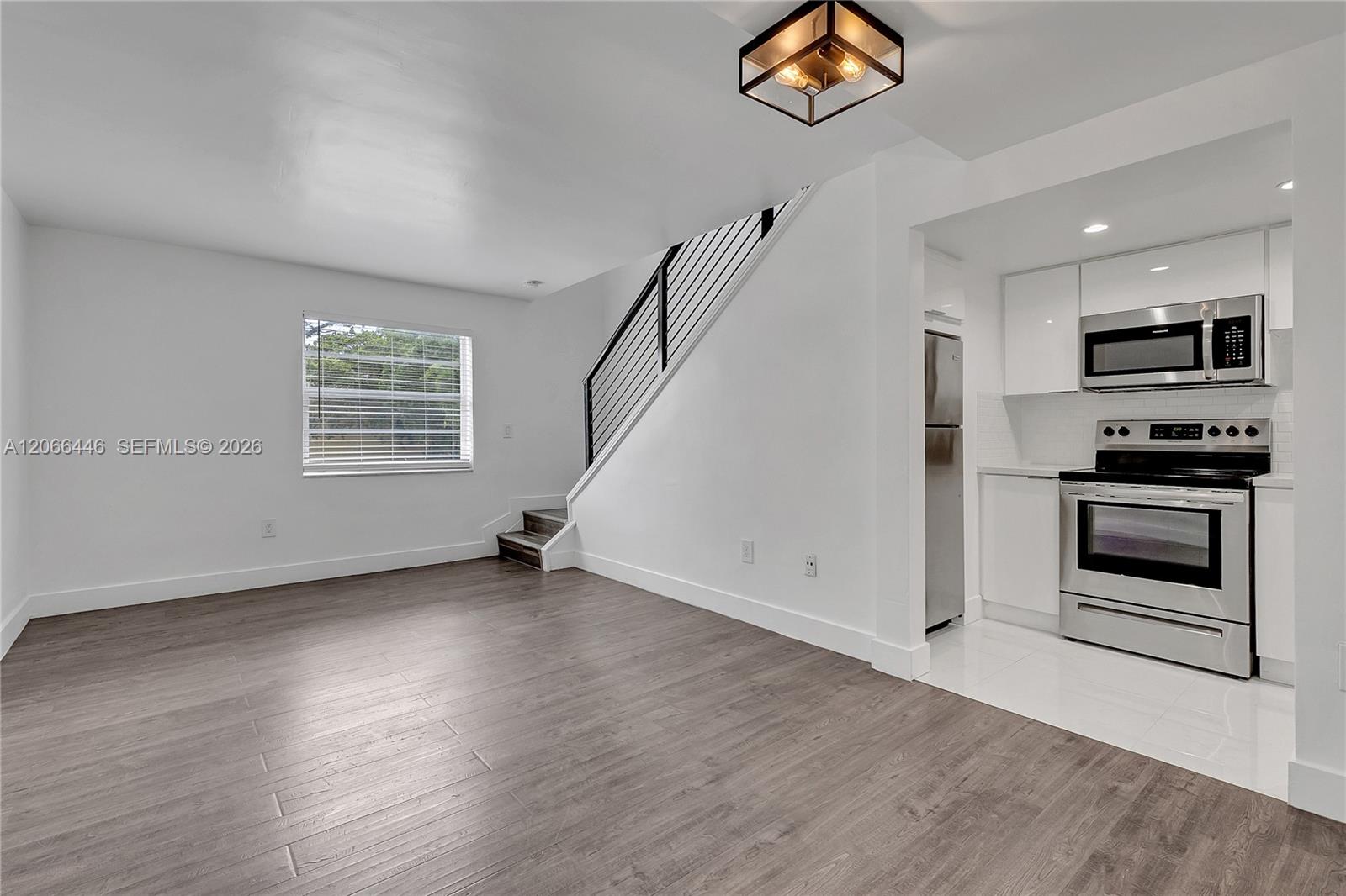1114 Douglas Road, Unit 4 Coral Gables, FL 33134 - Photo 3 of 19 Gallery Image 3