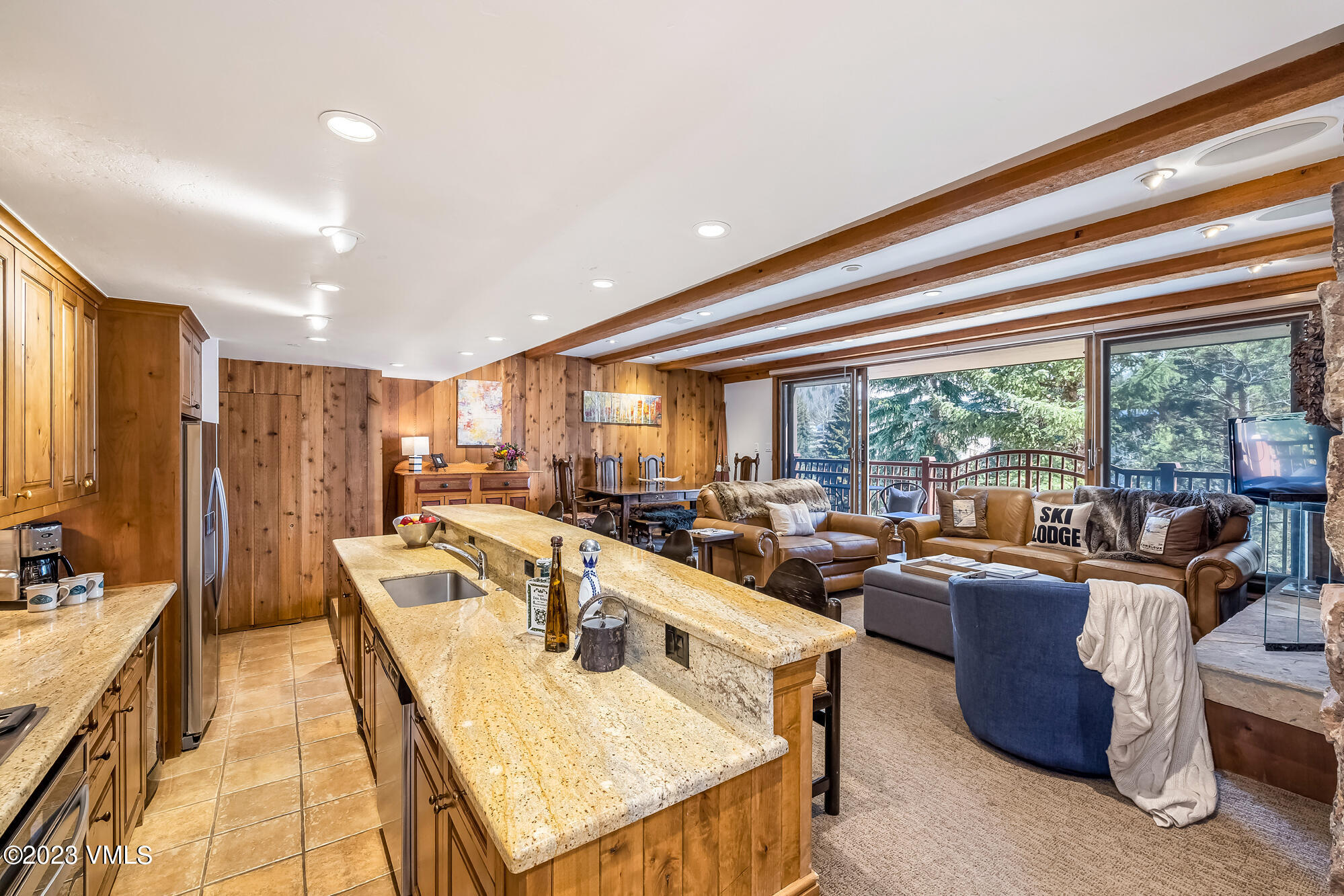 120 Willow Bridge Road, Unit 4J Vail, CO 81657 - Photo 17 of 34 120 Willow Bridge Road C-J4 20