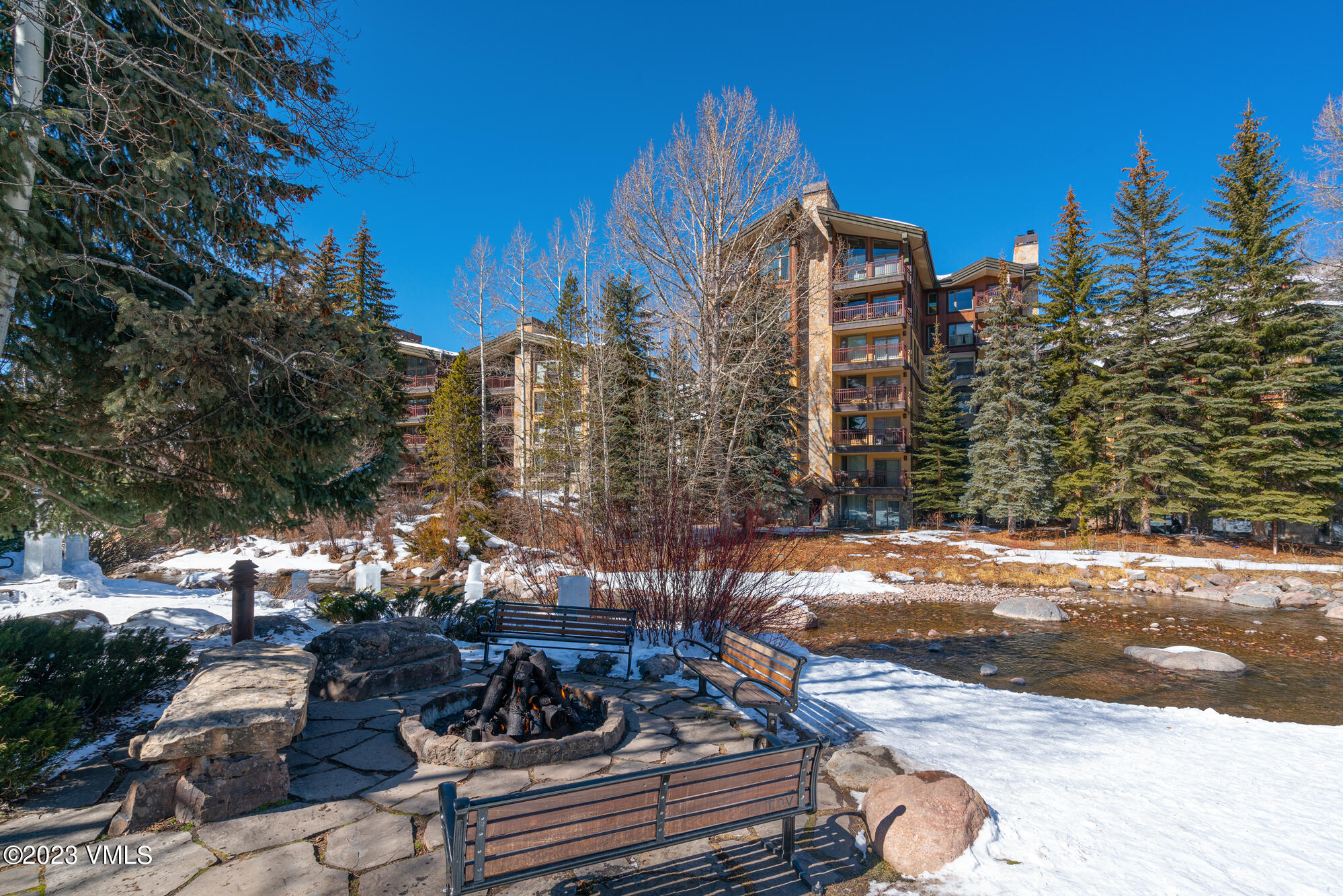 120 Willow Bridge Road, Unit 4J Vail, CO 81657 - Photo 24 of 34 120 Willow Bridge Road C-J4 27
