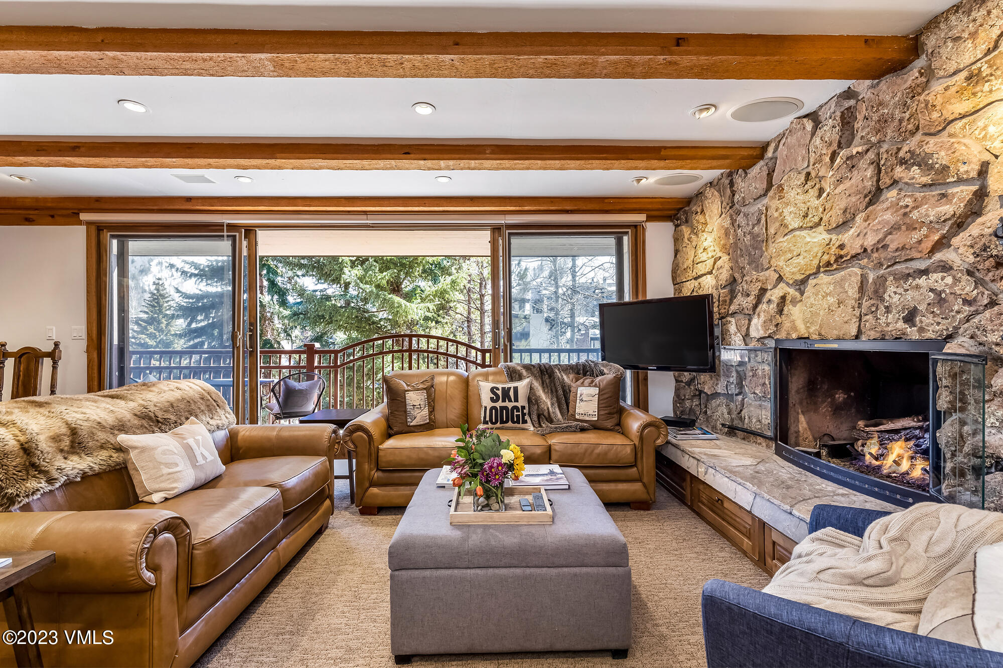 120 Willow Bridge Road, Unit 4J Vail, CO 81657 - Photo 6 of 34 120 Willow Bridge Road C-J4 06