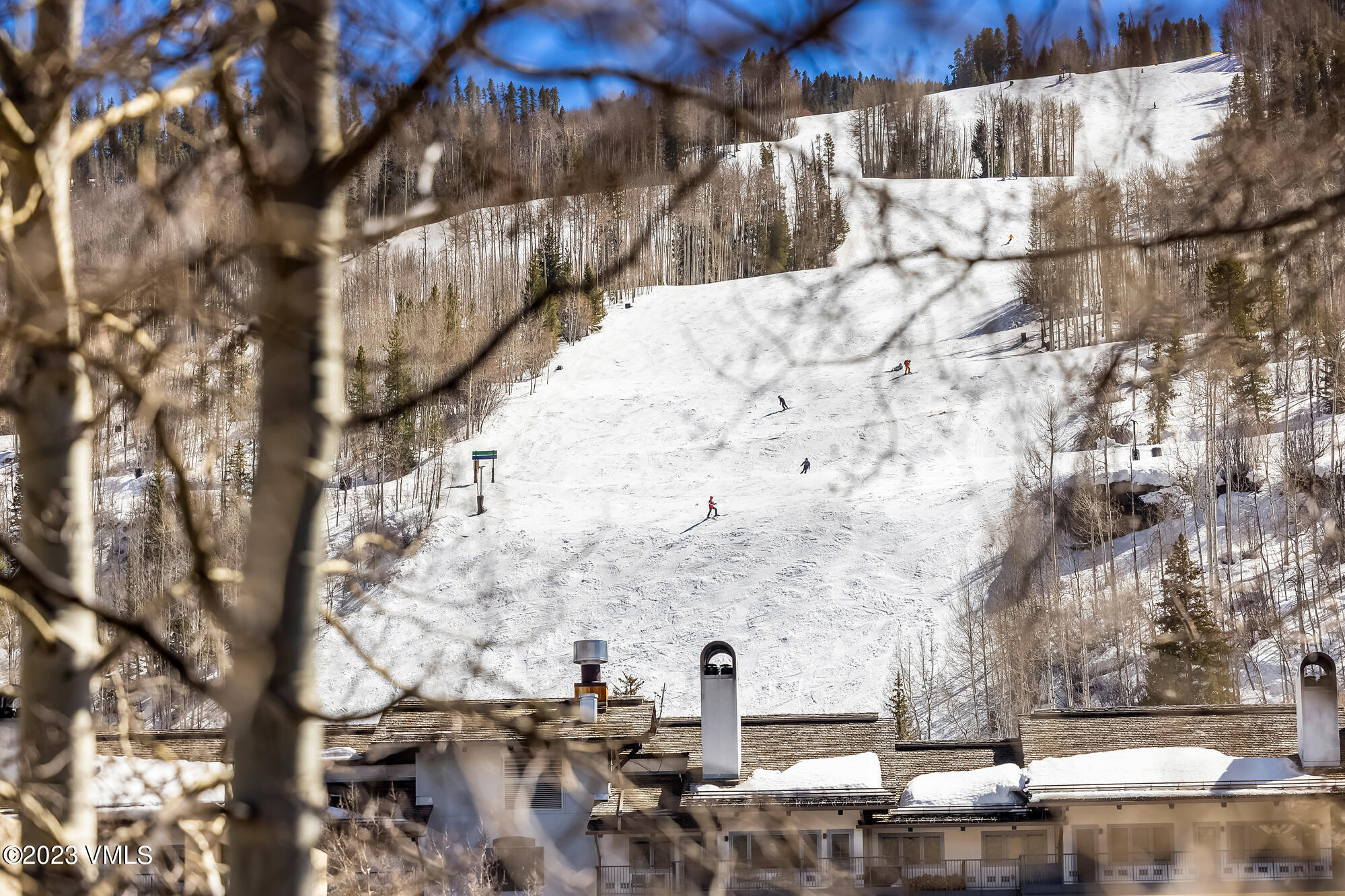 120 Willow Bridge Road, Unit 4J Vail, CO 81657 - Photo 10 of 34 120 Willow Bridge Road C-J4 11