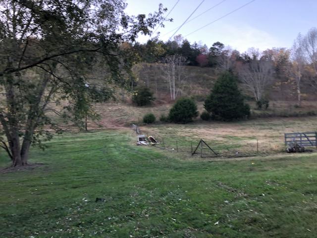 246 Axley Road La Follette, TN 37766 - Photo 2 of 16 image_1