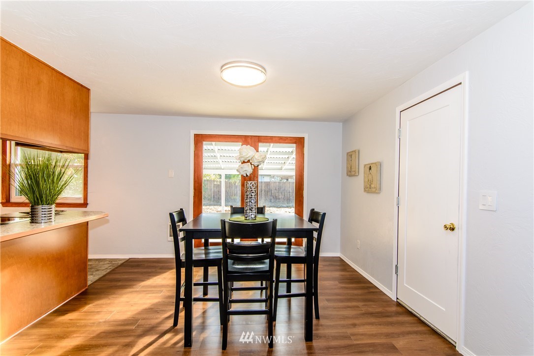 115 Raintree Loop Southeast Rainier, WA 98576 - Photo 6 of 25 Gallery Image 6