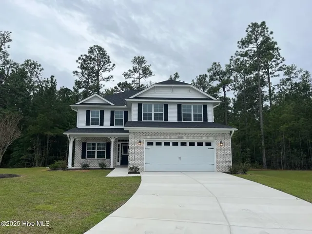 $482,500 | 1225 Mandevilla Drive Southeast, Bolivia, NC 28422