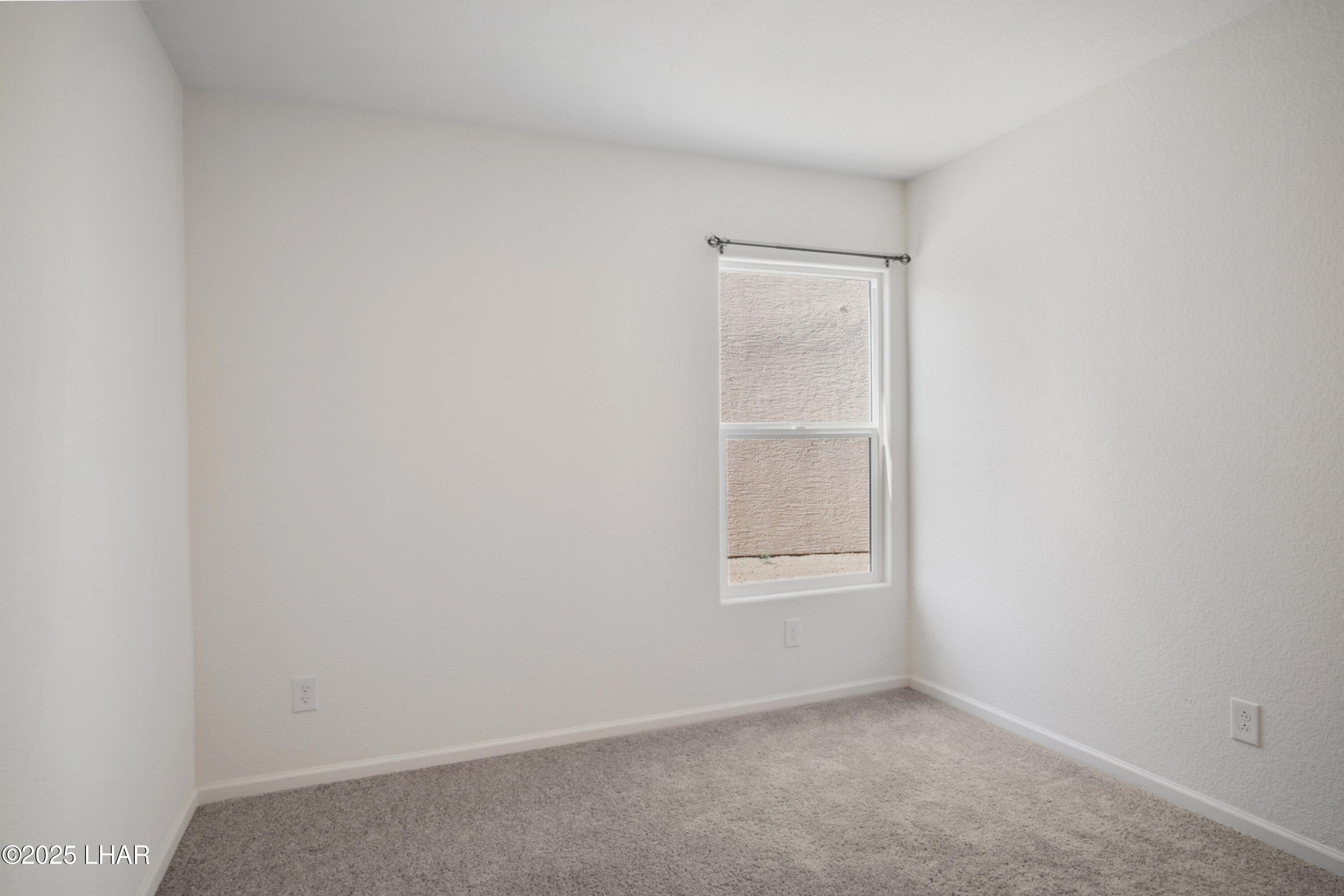 2398 Granite Road Bullhead City, AZ 86442 - Photo 17 of 35 NK206181