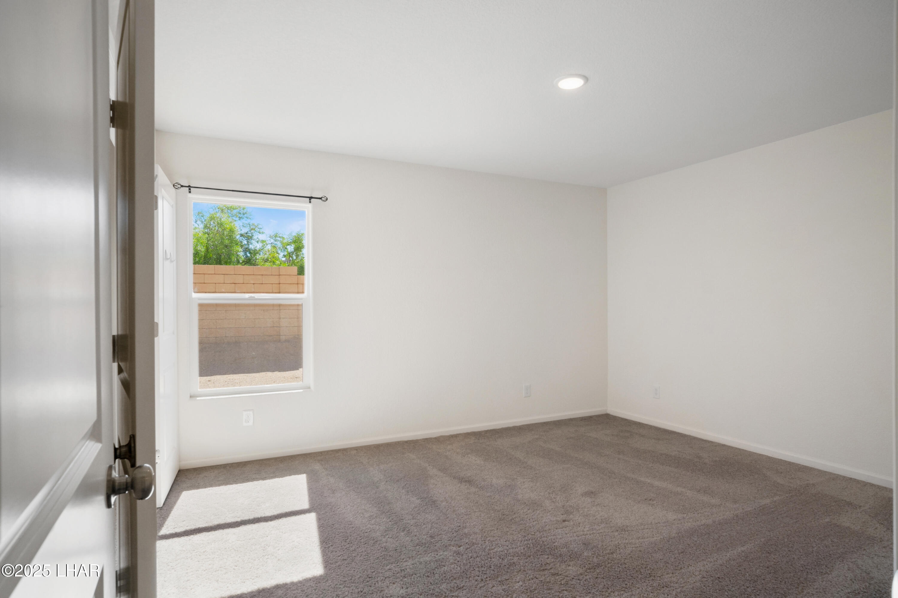 2398 Granite Road Bullhead City, AZ 86442 - Photo 21 of 35 NK206202