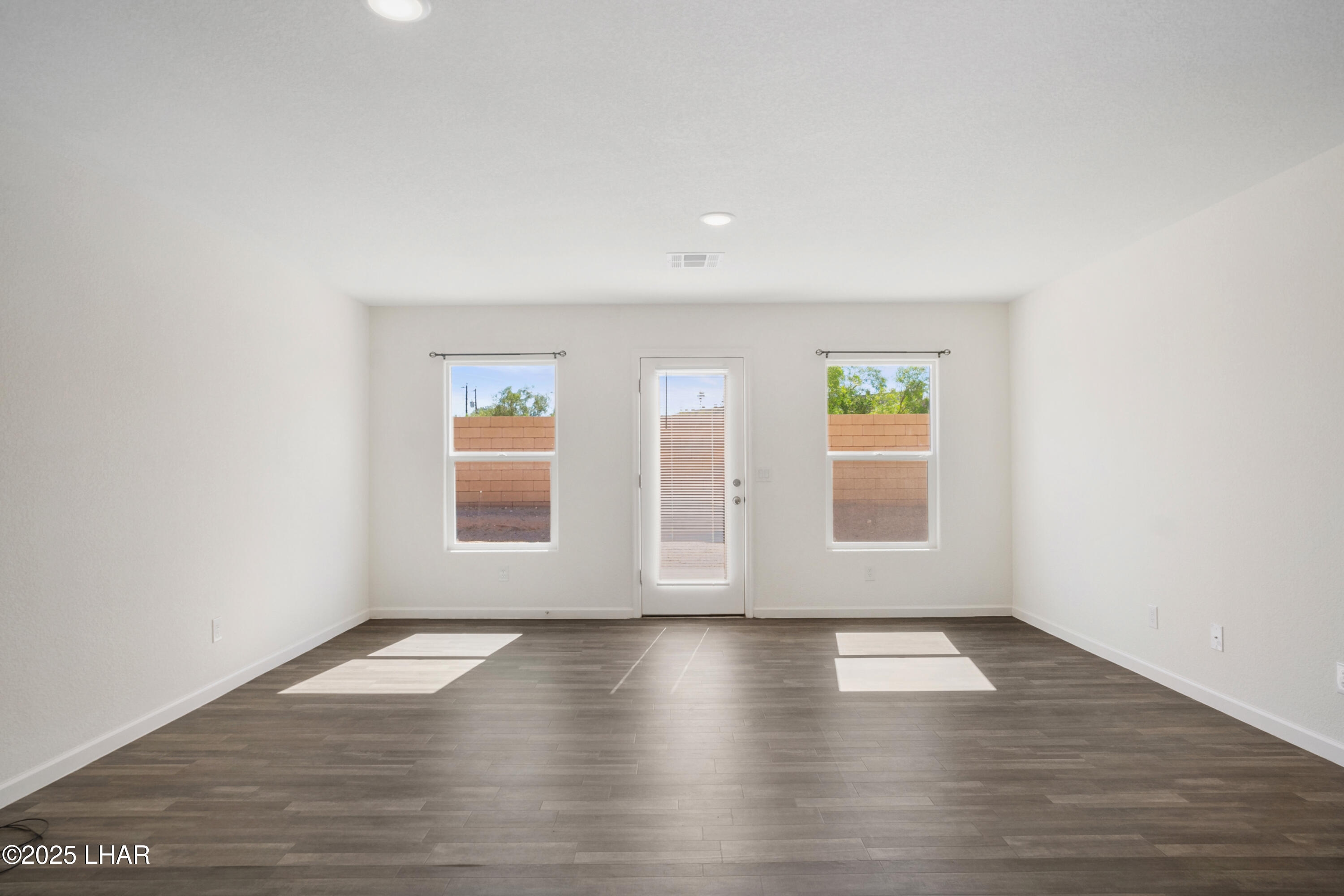 2398 Granite Road Bullhead City, AZ 86442 - Photo 5 of 35 NK206229