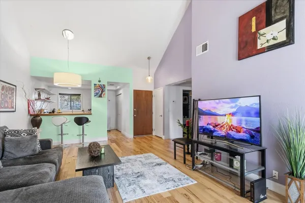 $429,000 | 2261 Summerton Drive, San Jose, CA 95122