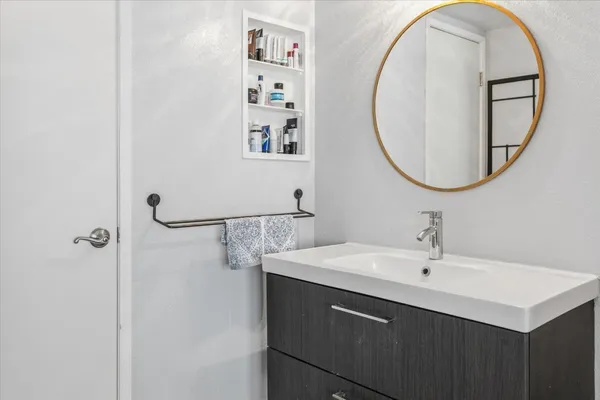 $429,000 | 2261 Summerton Drive, San Jose, CA 95122