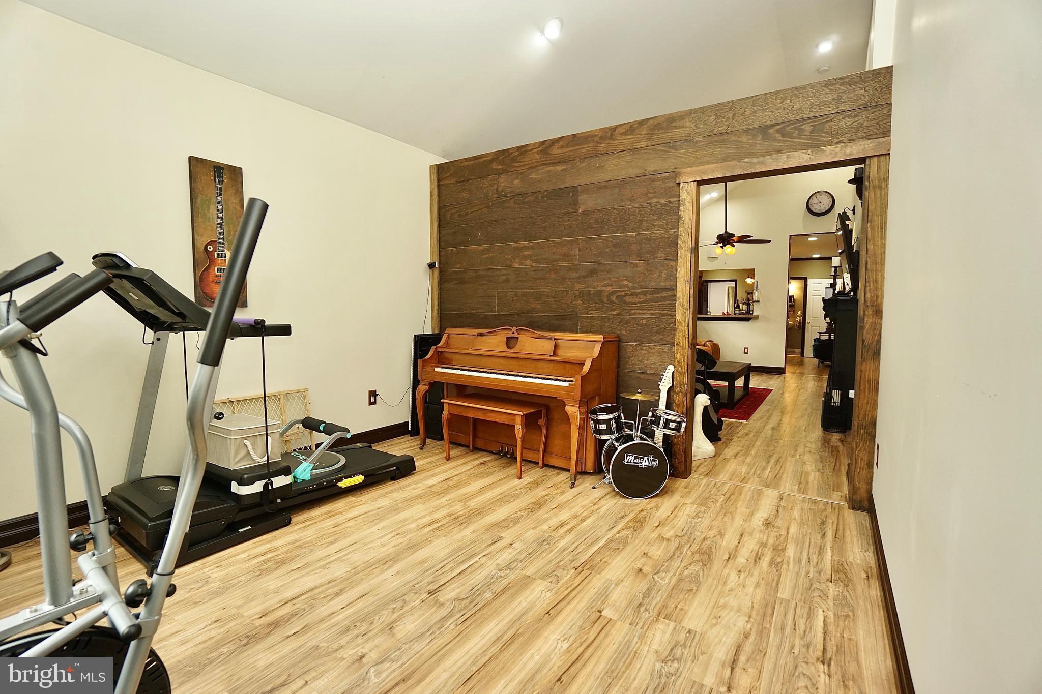 253 Vineyard Road Atco, NJ 08004 - Photo 10 of 54 Gallery Image 10
