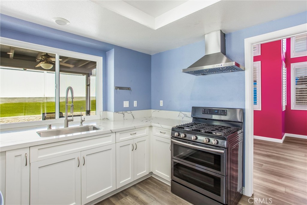 31110 Nice Mentone, CA 92359 - Photo 12 of 41