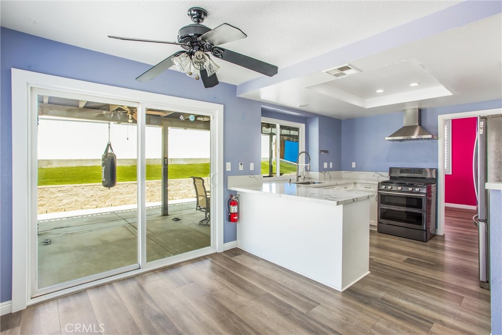 31110 Nice Mentone, CA 92359 - Photo 14 of 41