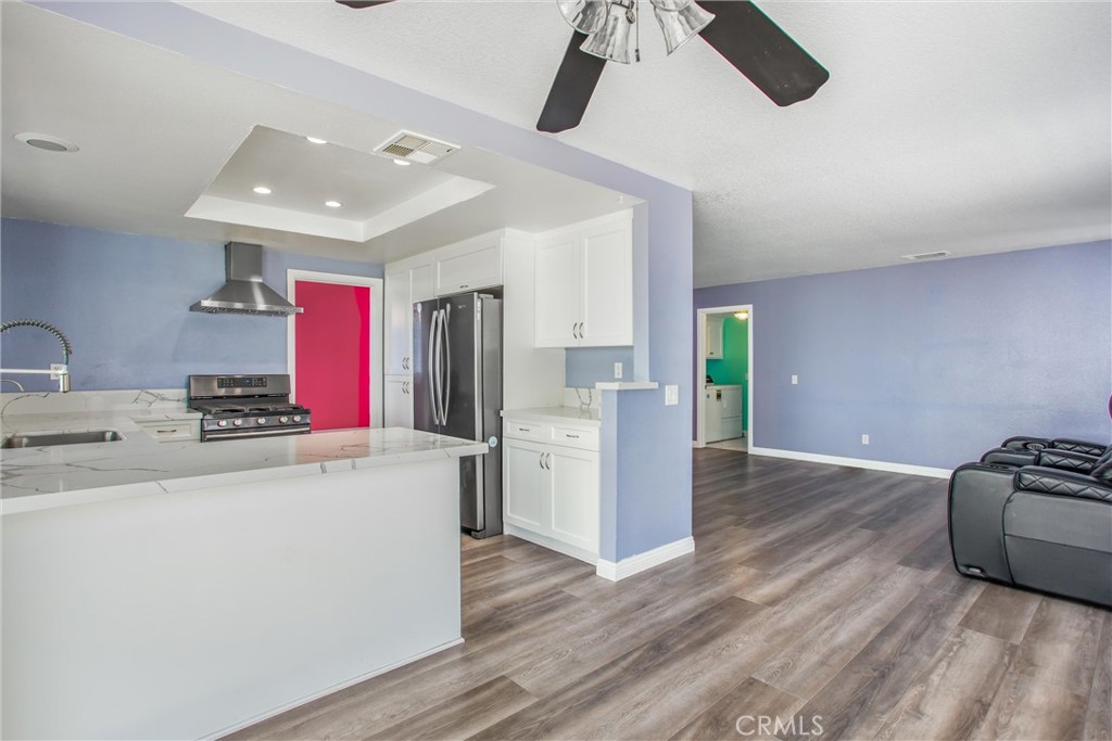 31110 Nice Mentone, CA 92359 - Photo 16 of 41