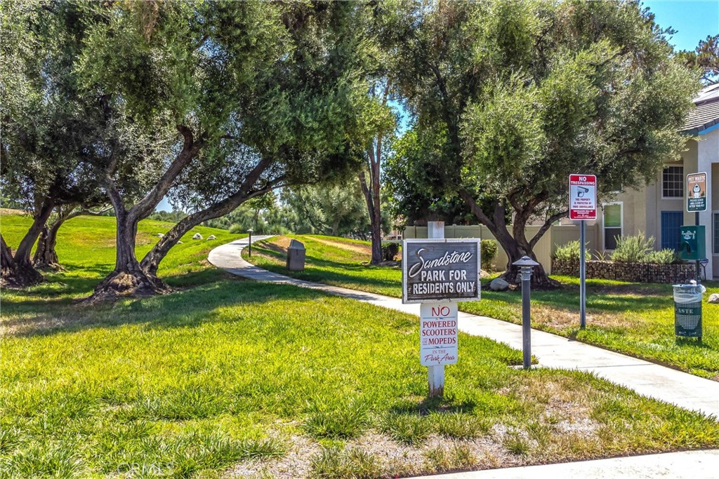 31110 Nice Mentone, CA 92359 - Photo 34 of 41