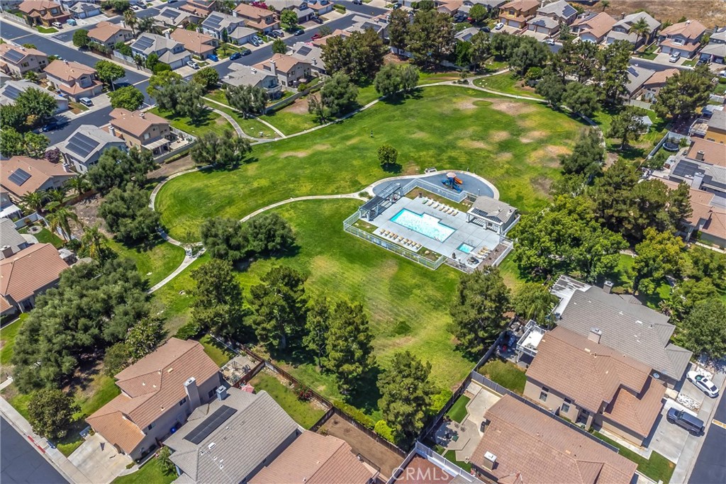 31110 Nice Mentone, CA 92359 - Photo 35 of 41